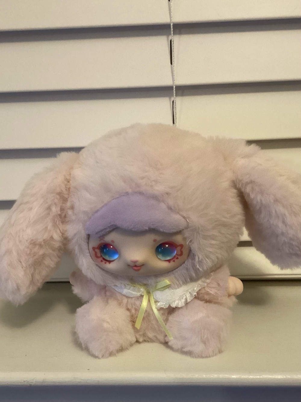 Kimmon vinyl face plush pink rabbit